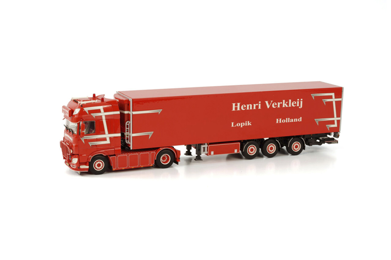 DAF XF SUPER SPACE CAB MY2017 Henri Verkleij DAF XF SUPER SPACE CAB MY2017 Henri Verkleij