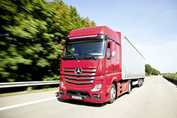 Mercedes-Truck.jpg Mercedes-Truck.jpg